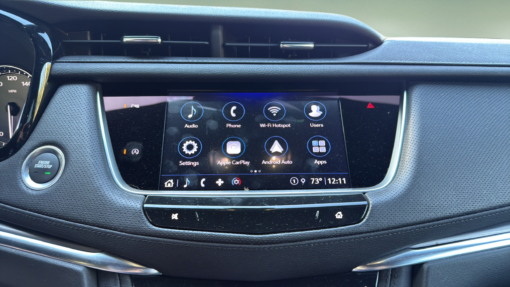 Certified 2025 Cadillac XT5 Luxury FWD image 32