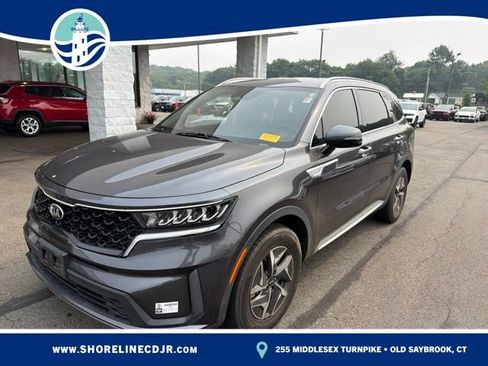 Used 2021 Kia Sorento S FWD image 1