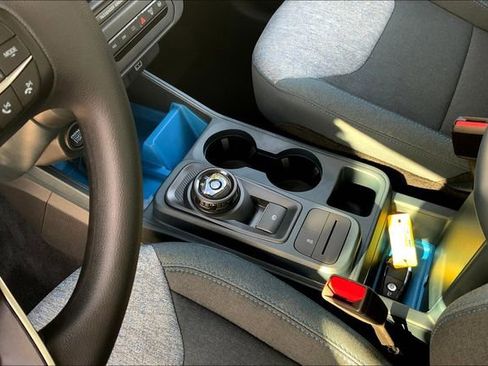 New 2025 Ford Maverick XLT image 8