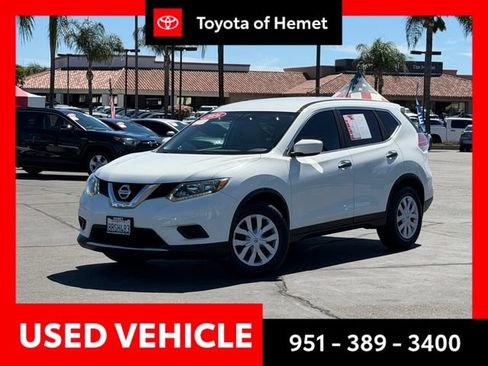 Used 2016 Nissan Rogue S FWD image 1