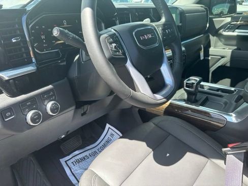 New 2026 GMC Sierra 1500 Elevation w/ Elevation Premium Package AWD/4WD image 16