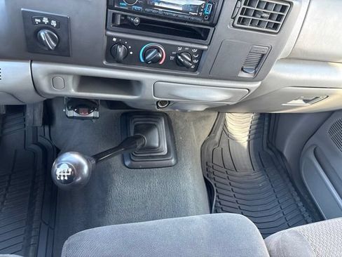 Used 2002 Ford F250 XLT AWD/4WD image 18
