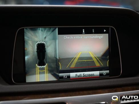 Used 2014 Mercedes-Benz E 250 E 250 Base BlueTEC® 4MATI image 25