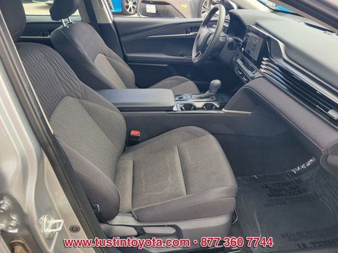 Used 2025 Toyota Camry LE FWD image 15