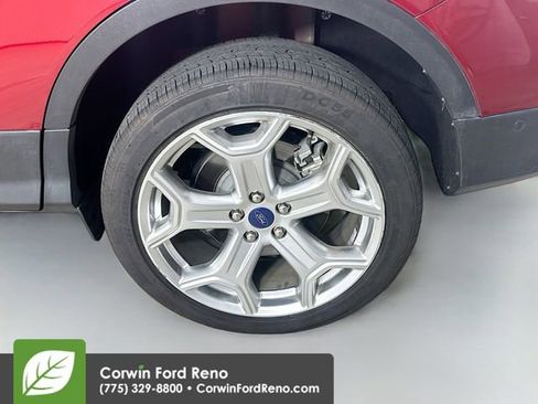 Certified 2019 Ford Escape Titanium AWD/4WD image 33