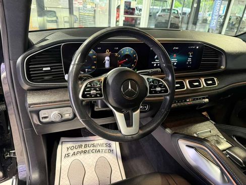 Used 2020 Mercedes-Benz GLE 350 4MATIC w/ Premium Package image 37