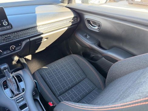 Certified 2024 Honda HR-V Sport image 16