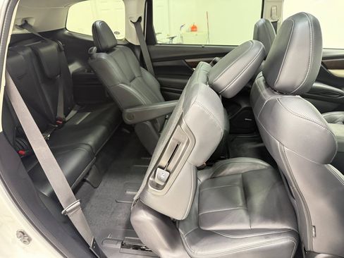 Used 2022 Subaru Ascent Touring w/ Popular Package #2A image 41