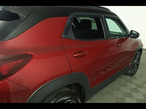 Used 2023 Chevrolet TrailBlazer RS w/ Technology Package AWD/4WD image 19