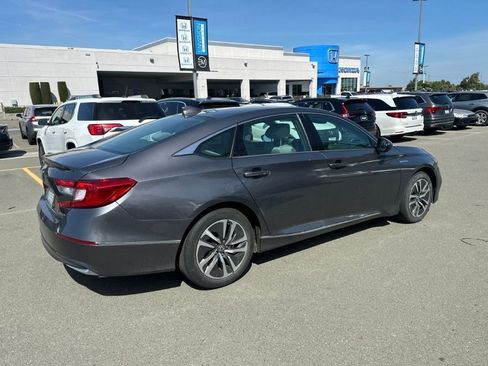 Used 2020 Honda Accord EX image 3