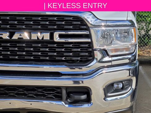 Used 2024 RAM 2500 Big Horn AWD/4WD image 5