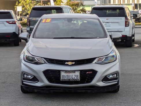 Used 2018 Chevrolet Cruze LT w/ RS Package image 2
