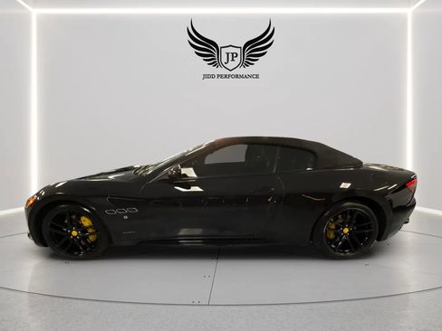 Used 2015 Maserati GranTurismo Sport RWD image 7