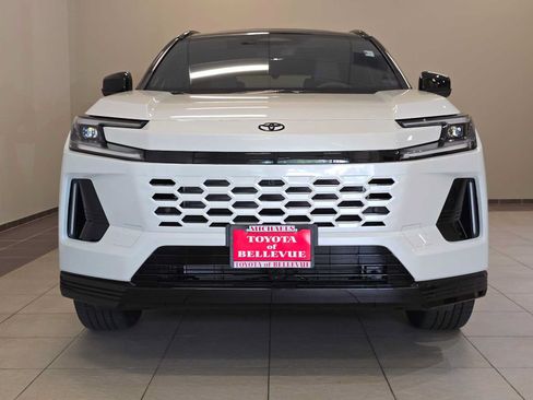Certified 2026 Toyota RAV4 XSE w/ Panoramic Sun Roof Package AWD/4WD image 6