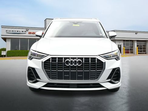 Used 2024 Audi Q3 2.0T Premium AWD/4WD image 8
