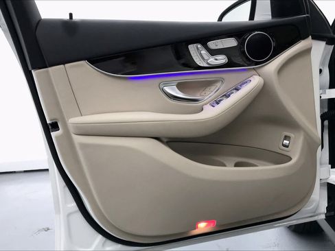 Certified 2020 Mercedes-Benz GLC 300 image 24