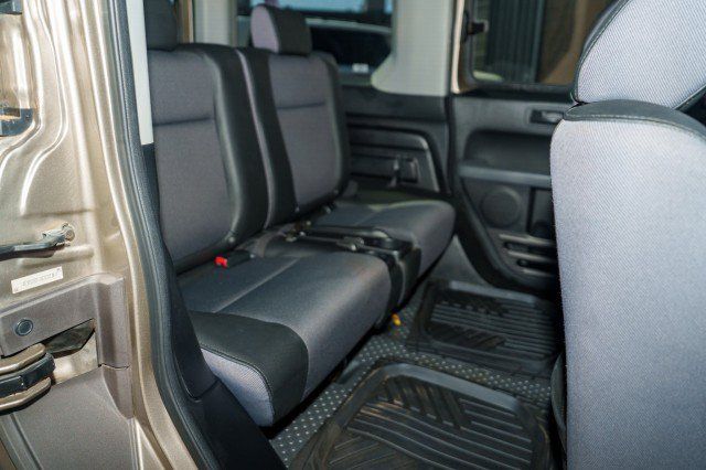 Used 2004 Honda Element EX image 19