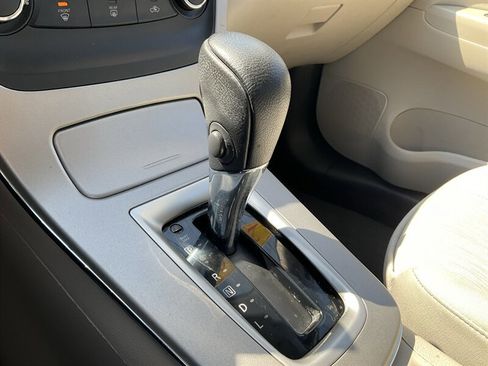 Used 2015 Nissan Sentra SV w/ Style Package image 35