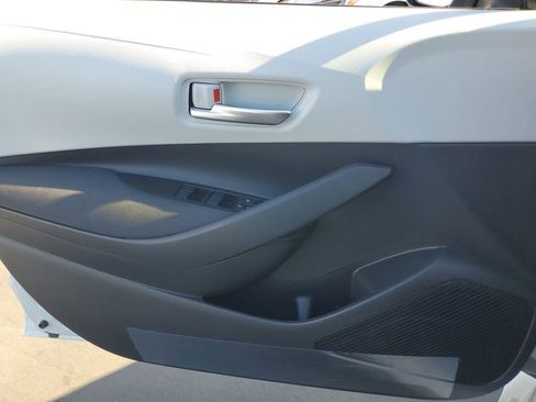 New 2026 Toyota Corolla SE image 27