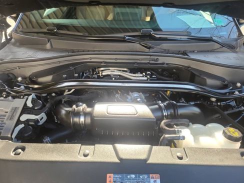 Used 2024 Lincoln Aviator Reserve w/ Equipment Group 201A image 9