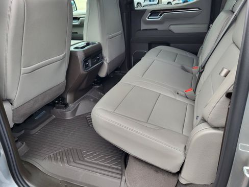 New 2026 Chevrolet Silverado 1500 RST w/ Z71 Off-Road Package AWD/4WD image 13