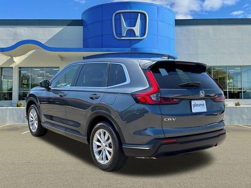 Used 2023 Honda CR-V EX image 4