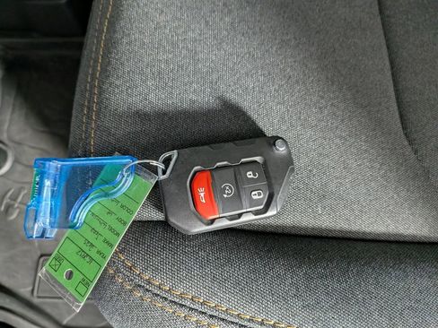 Certified 2025 Jeep Wrangler Unlimited Sport S 4xe image 31