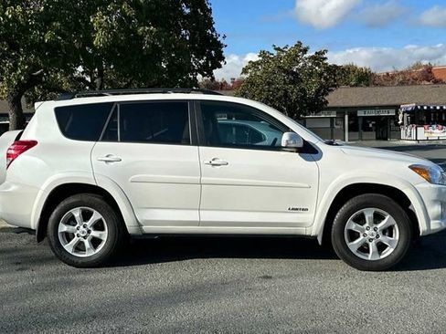 Used 2010 Toyota RAV4 Limited image 7