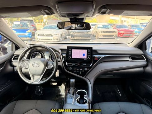 Used 2022 Toyota Camry LE FWD image 36