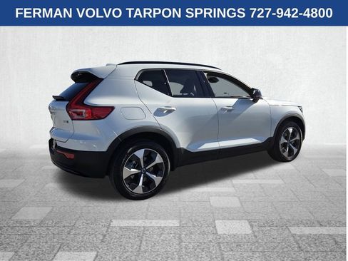 New 2026 Volvo XC40 B5 Plus w/ Protection Package Premier image 10