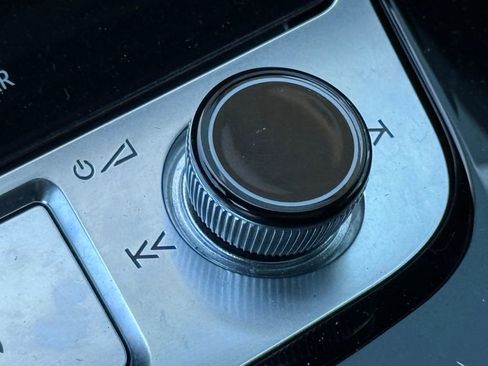 Used 2022 Audi SQ8 Prestige w/ Prestige Package image 39