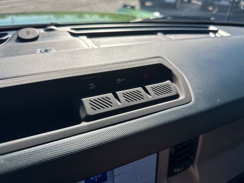 Used 2024 Ford Bronco Outer Banks image 24