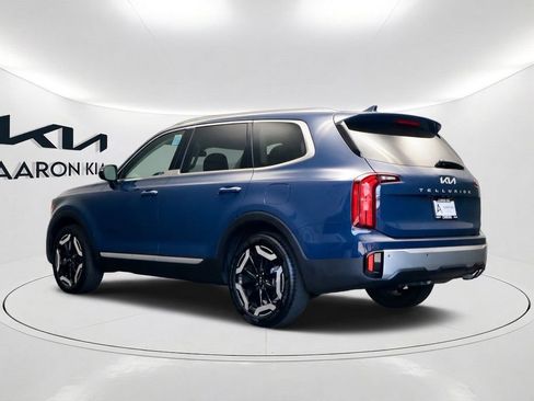Used 2024 Kia Telluride S w/ S Sunroof Package FWD image 7