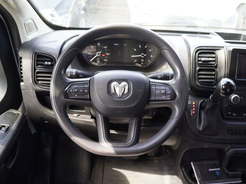Used 2023 RAM ProMaster 2500 FWD image 18
