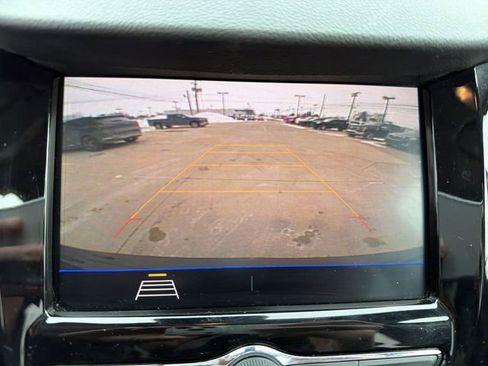 Certified 2022 Chevrolet Trax LT w/ LT Convenience Package image 19