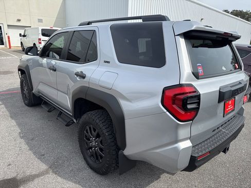 Used 2025 Toyota 4Runner TRD Sport Premium image 8