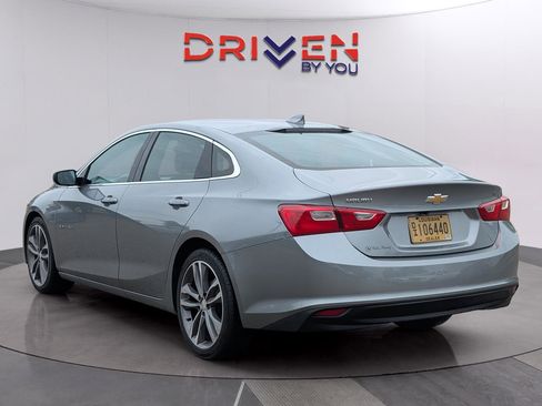 Used 2023 Chevrolet Malibu LT FWD image 3