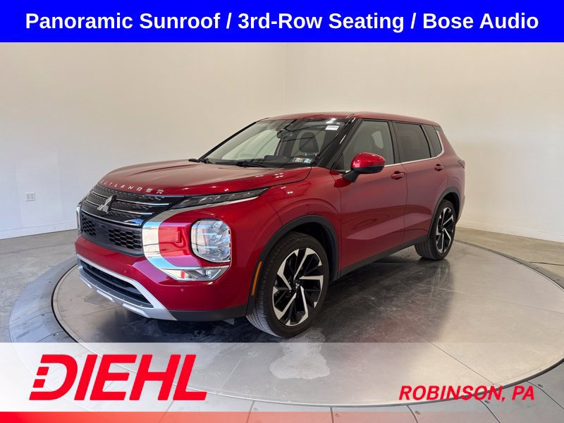 Used 2024 Mitsubishi Outlander SE AWD/4WD image 3