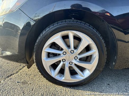 Used 2016 Acura ILX FWD image 9