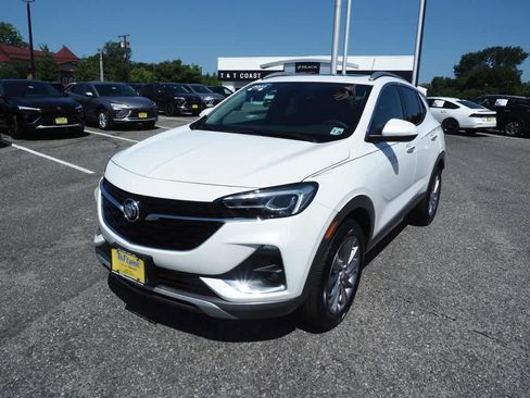 Certified 2023 Buick Encore GX Essence w/ Experience Buick Package AWD/4WD image 1