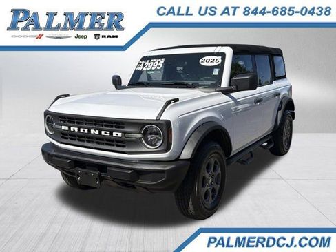 Used 2025 Ford Bronco Big Bend AWD/4WD image 1