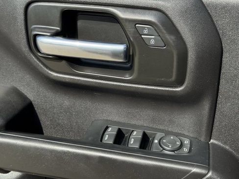 Used 2023 Chevrolet Silverado 1500 Custom AWD/4WD image 22