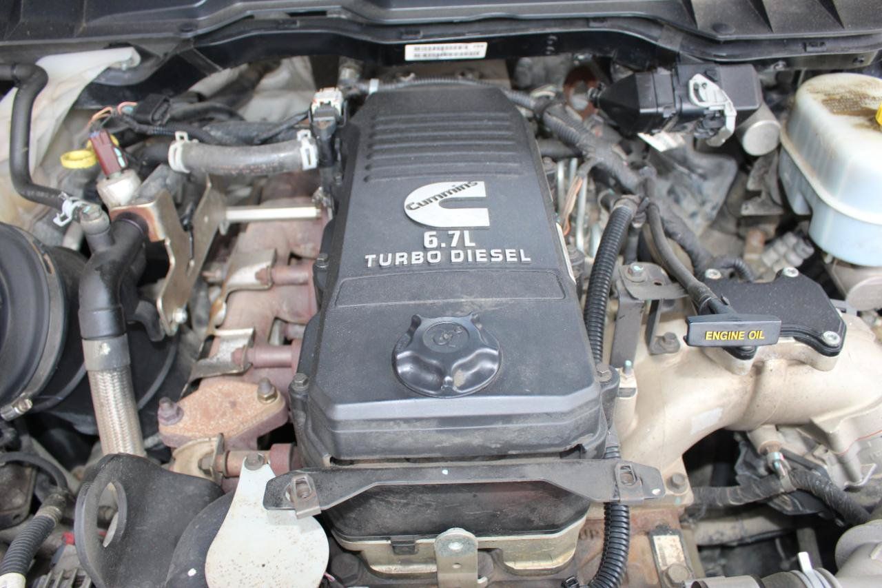 Used 2013 RAM 2500 Tradesman w/ Chrome Appearance Group AWD/4WD image 29