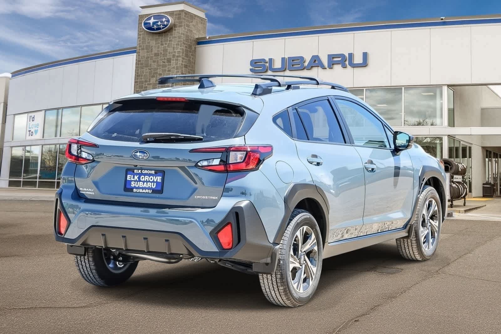 Certified 2025 Subaru Crosstrek 2.5i Premium AWD/4WD image 2