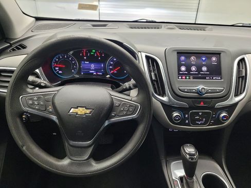 Used 2021 Chevrolet Equinox LT FWD image 22