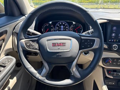 Used 2023 GMC Terrain Denali AWD/4WD image 15