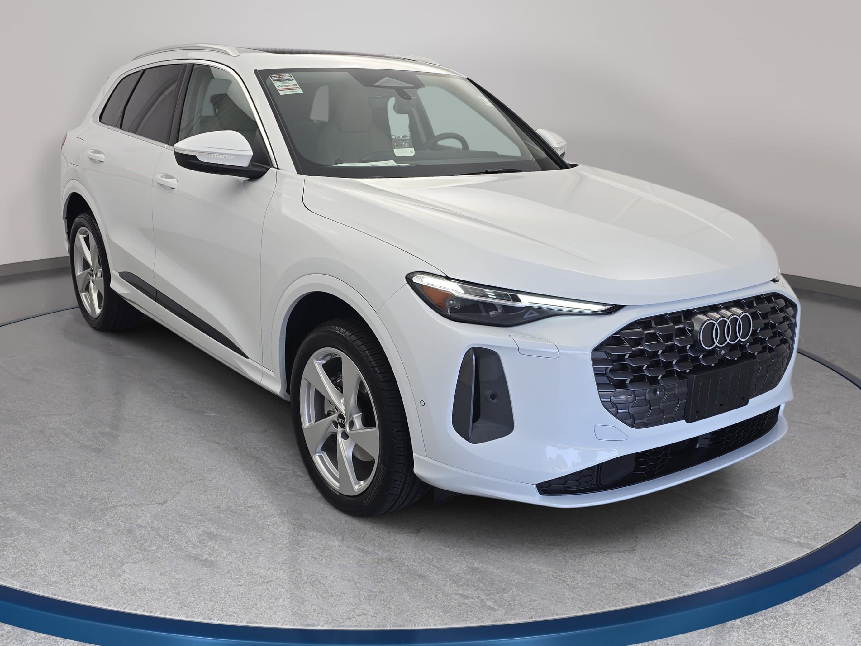 New 2026 Audi Q5 Premium Plus AWD/4WD image 3
