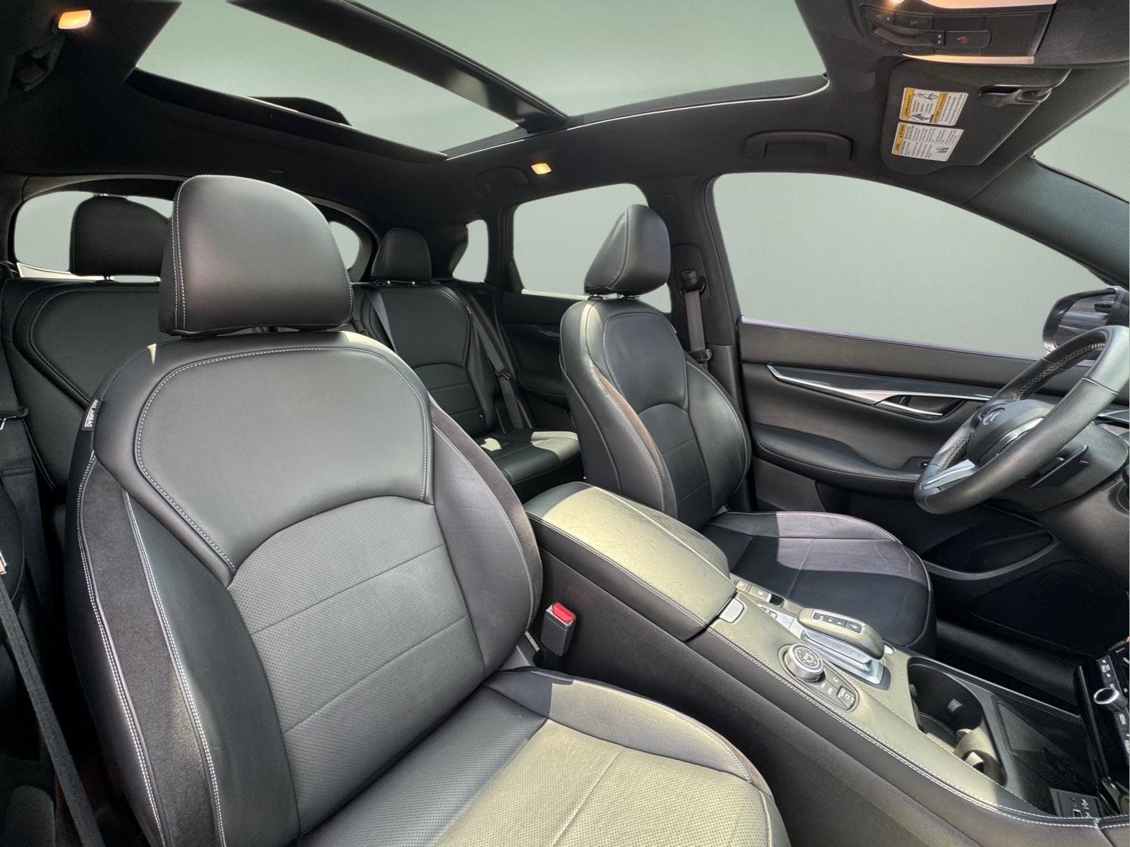 Used 2024 INFINITI QX50 Sport FWD image 11