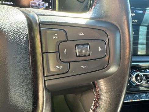 Certified 2025 GMC Sierra 2500 AT4X w/ AT4X AEV Edition AWD/4WD image 23