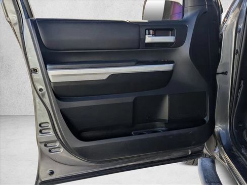 Used 2014 Toyota Tundra SR5 image 13